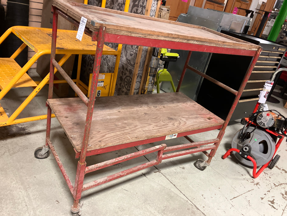 Scaffolding w/ wheels (used)
