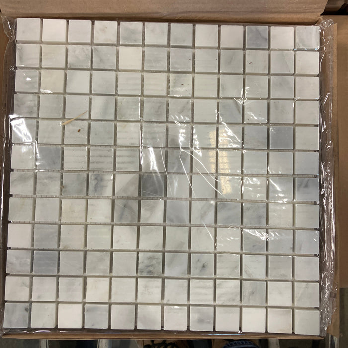 12”x12”  Polished Rectified Bianco Carrara Tile