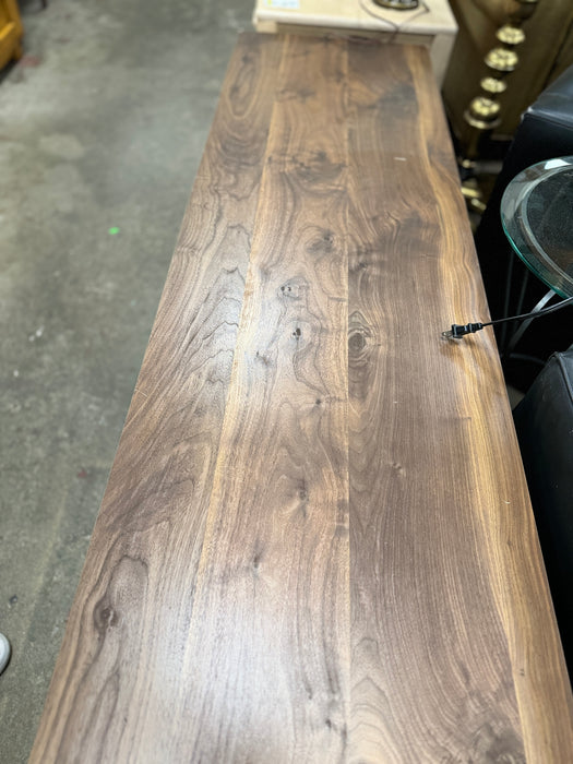 Console / Cabinet