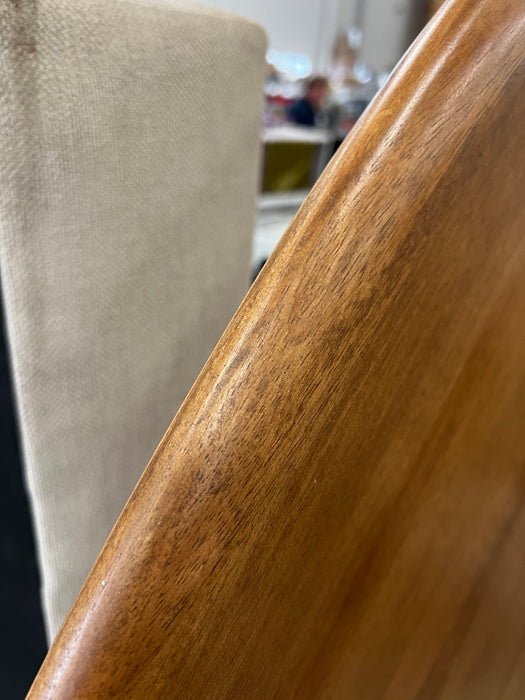 6’ Round Wooden Table Top (new)