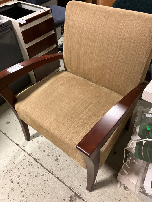 Accent chair (used)