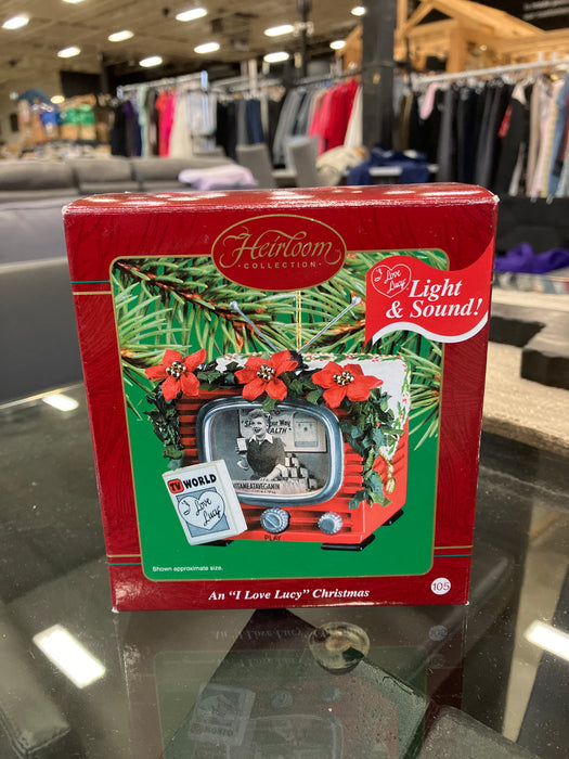 “I Love Lucy” #105 Carlton Cards Heirloom Collection Christmas Ornament