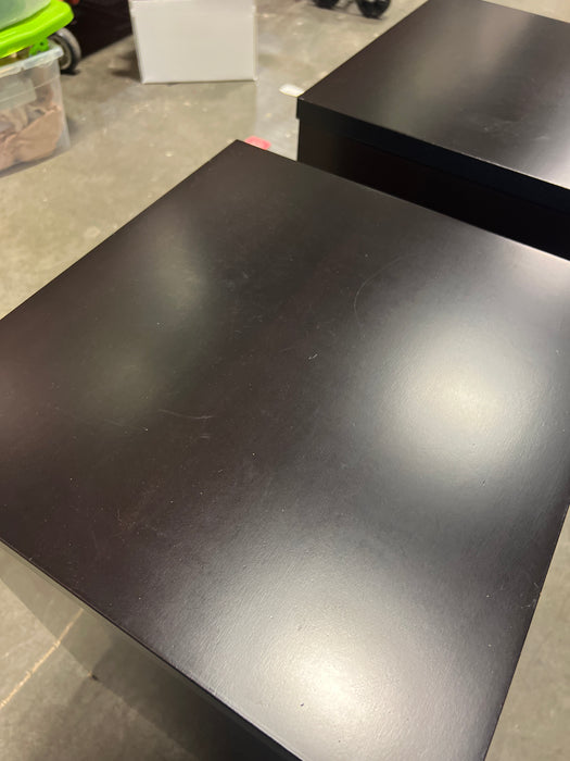 Round Handle Night Stand with 3 Drawers Black (used)