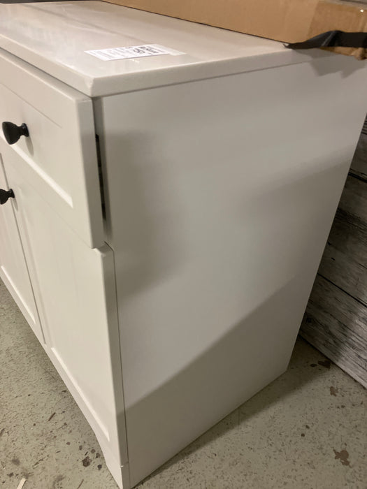60-inch W Vanity with White Engineered Stone Top