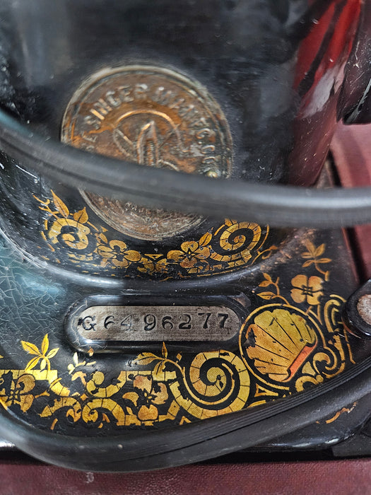 Singer Sewing Machine
