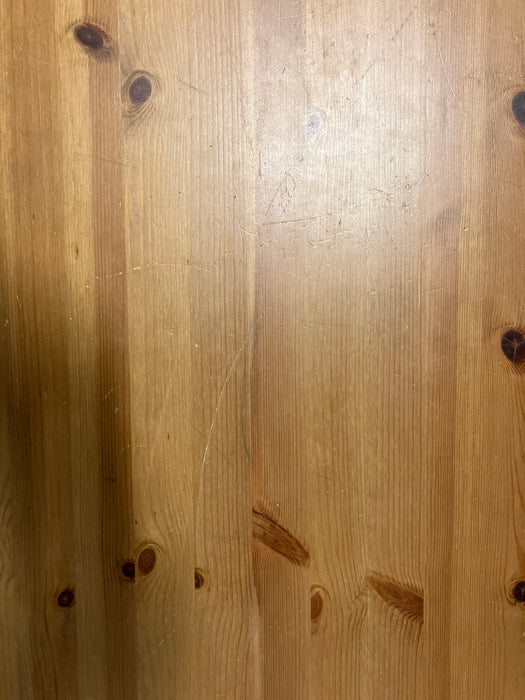 Storage coffee table (used)