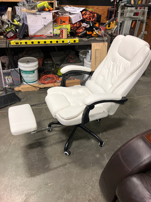 Vinsetto 7-Point Vibration Massage Office Chair with Swivel Wheels (New)