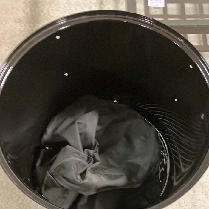 Charcoal Cooher Smoker