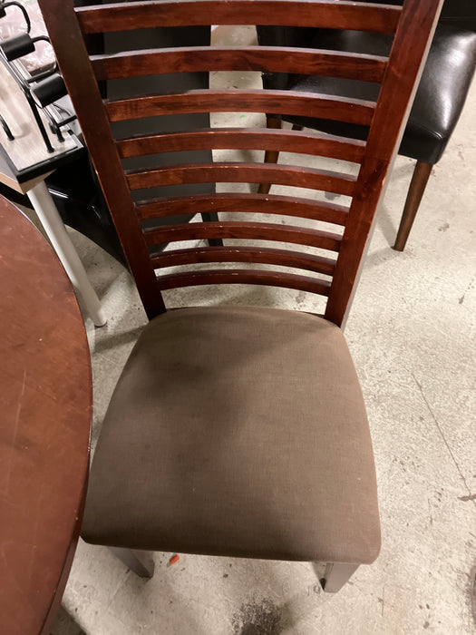 Dining table with 4 chairs (used)