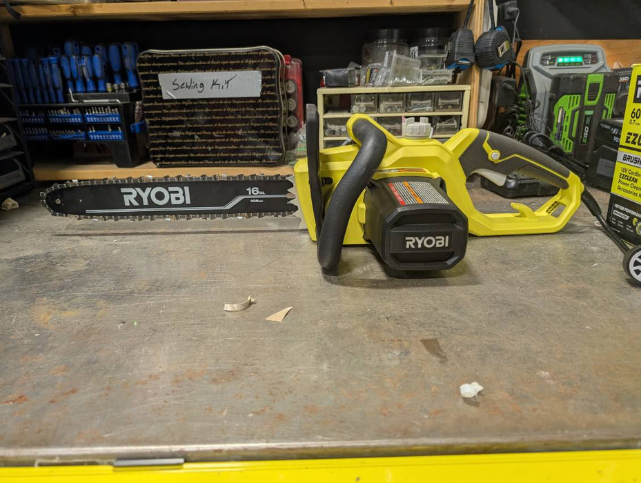 RYOBI 16-inch 13 Amp Electric Chainsaw (used like new)