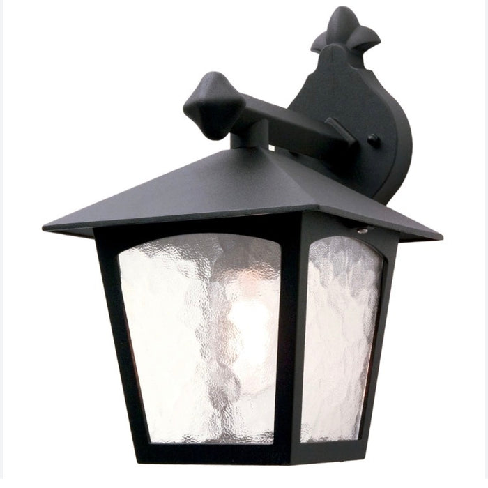 Classic-Style Outdoor Wall Lantern