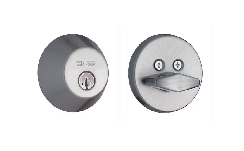 Weiser Welcome Home Satin Chrome Deadbolt/Entry Door Lock with Key