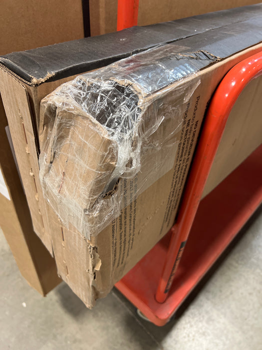 Andersen LuminAire 32-inch to 36-inch W x 78-inch H White Retractable Screen for Single Entry Door (new)