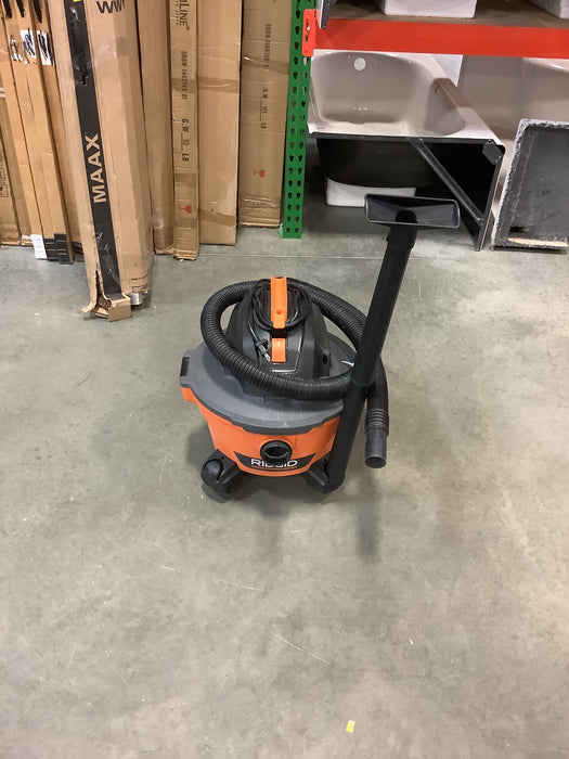 RIDGID 22L (6 Gal.) 3.5 Peak HP NXT Wet Dry Shop Vacuum with General Debris Filter, Hose and Accessories (Used)