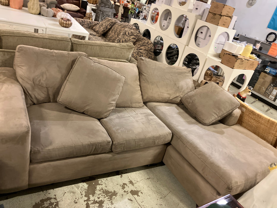 Brown sectional (used)