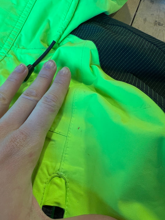 The North Face Phlego 2L Dryvent Jacket Safety Green Men's Small