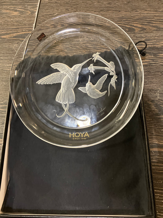 Etched Glass Hummingbird Plate( HOYA)