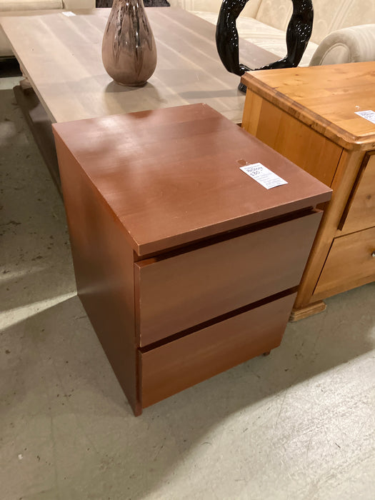 Brown nightstand (used)