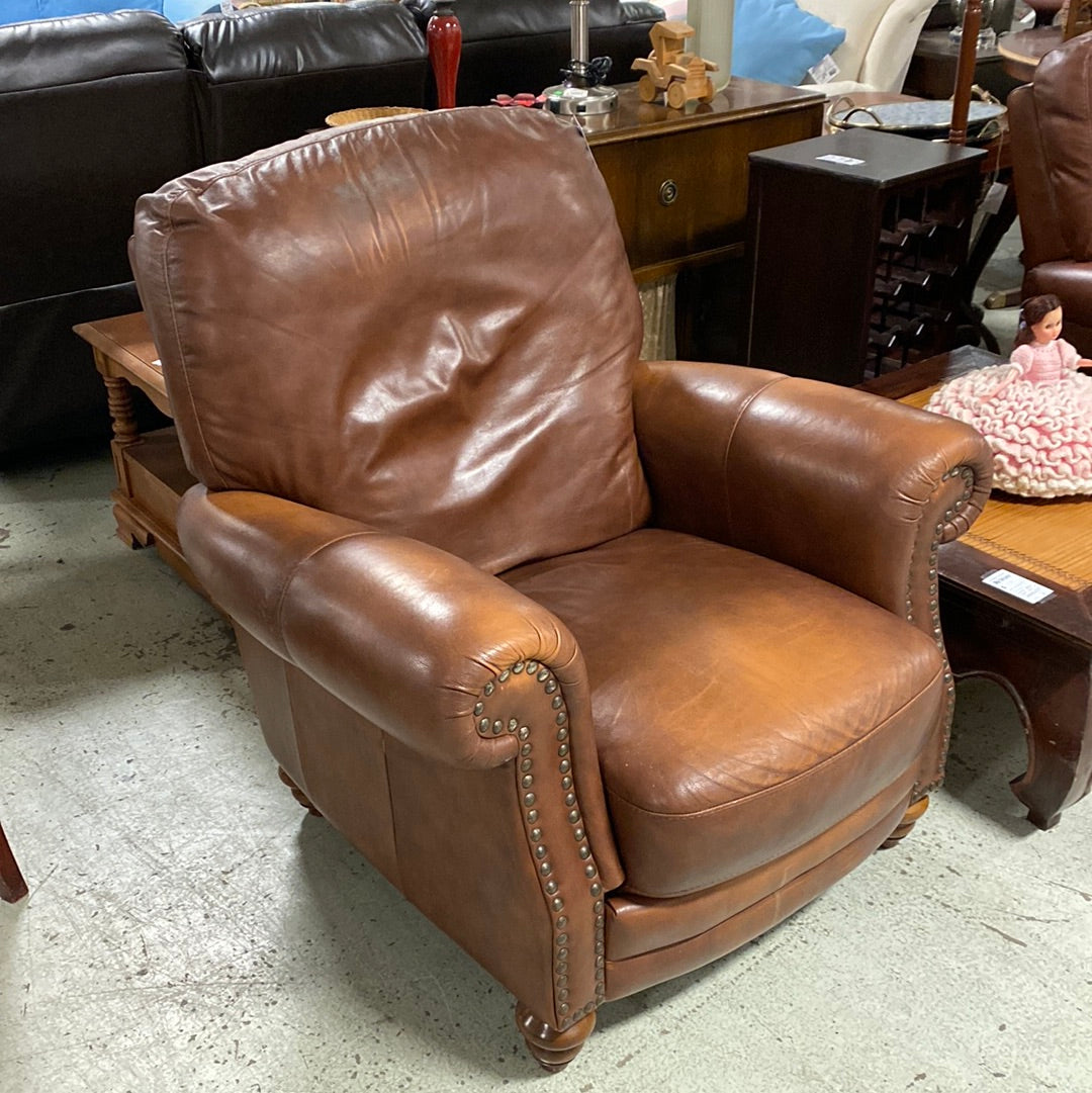 Brown Leather Chair — Habitat for Humanity Greater Vancouver
