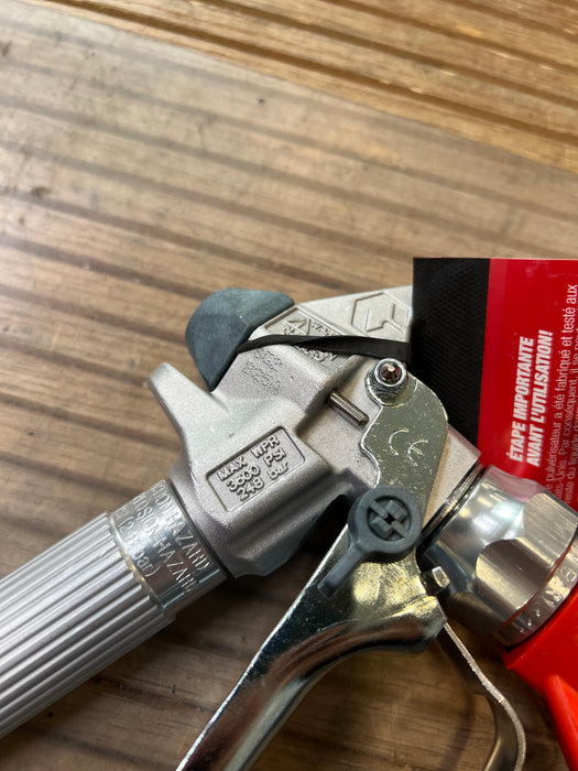 Graco 3000 PSI Spray Hose and Nozzle (new)