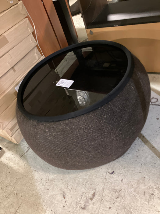 Ambient lounge versa Table