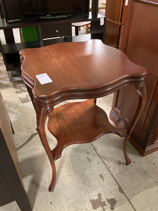 2-tier accent Table (used)
