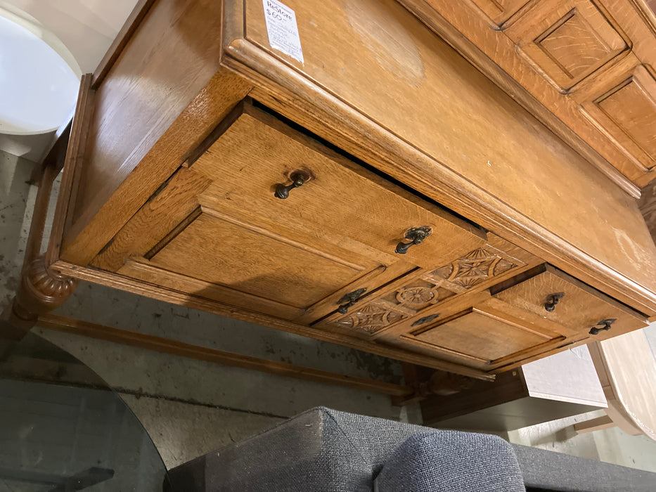 Antique dresser with 4 drawers (used)