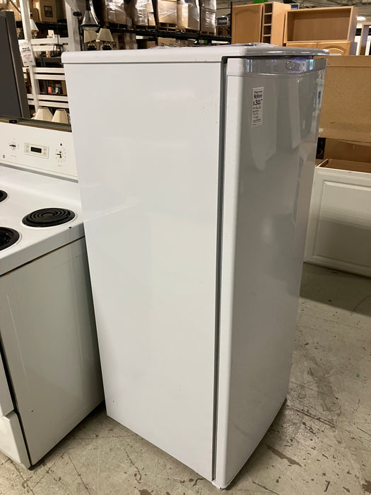 Danby Refrigerator (New)