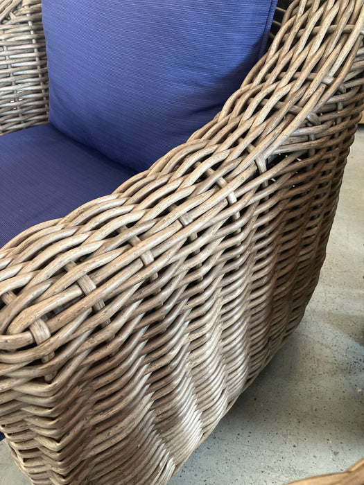 Swivel Wicker Patio Chair