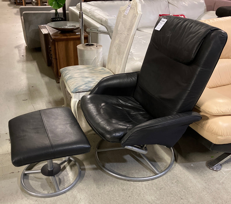 Leather chair with Footstool (used)