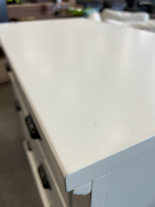 Aubrey White Filing Cabinet (new)