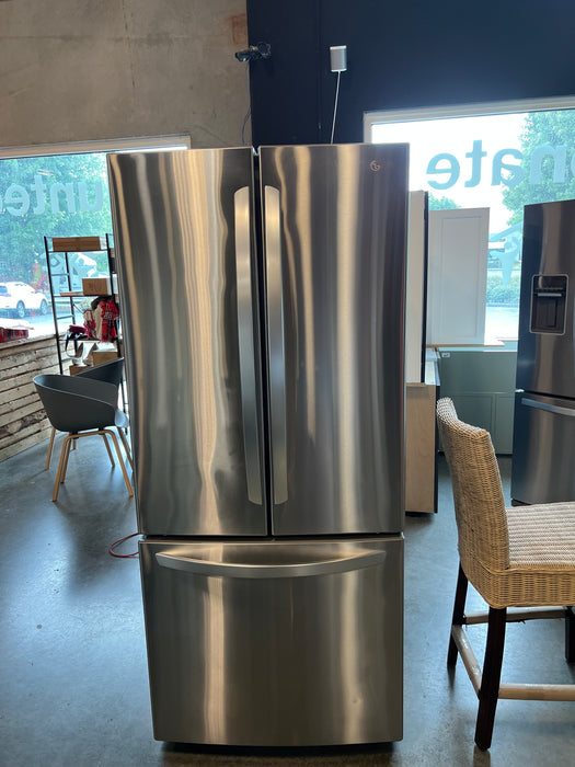 LG Refrigerator Model LFNS22520S French Door Refrigerator (used)
