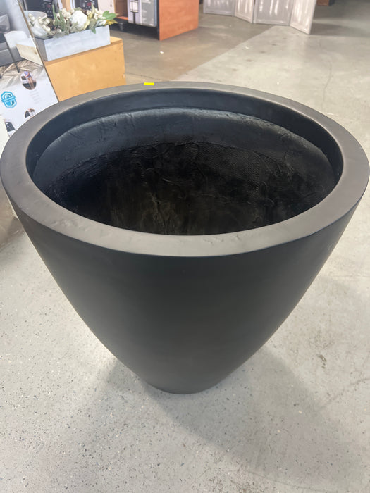 Black Fiberglass Planter (new)
