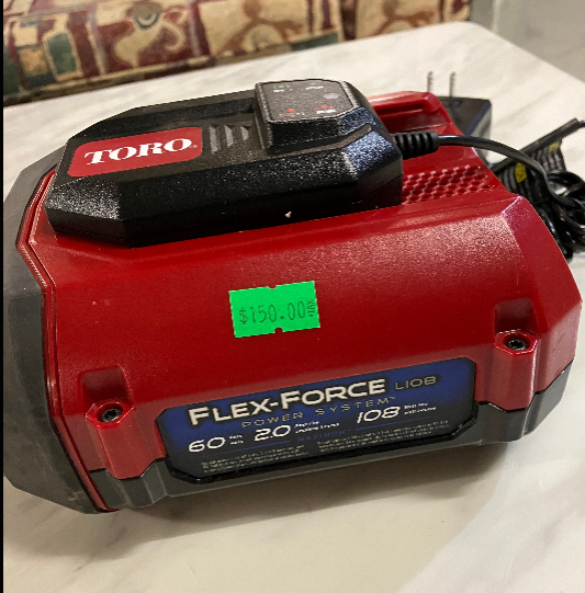 Toro Flex Force 60V 2.0 Amp-Hrs 108W Battery with Charger (USED)