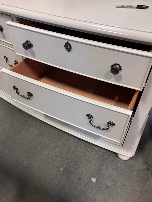 White Dresser (Used)