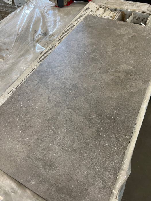 FLAVIKER “Now Earth” Dark Grey Tile (new)