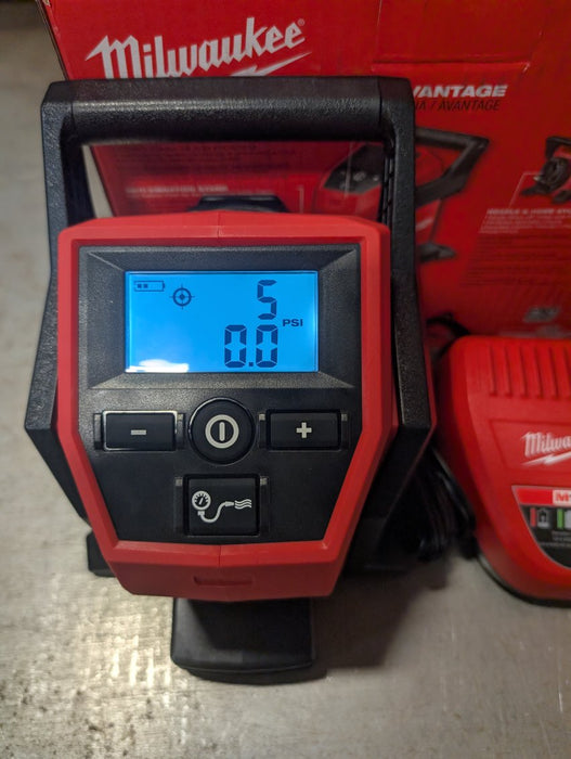 Milwaukee Tool M12 12V Lithium-Ion Cordless Compact Inflator Kit W/ 4.0Ah Battery & Charger (new)