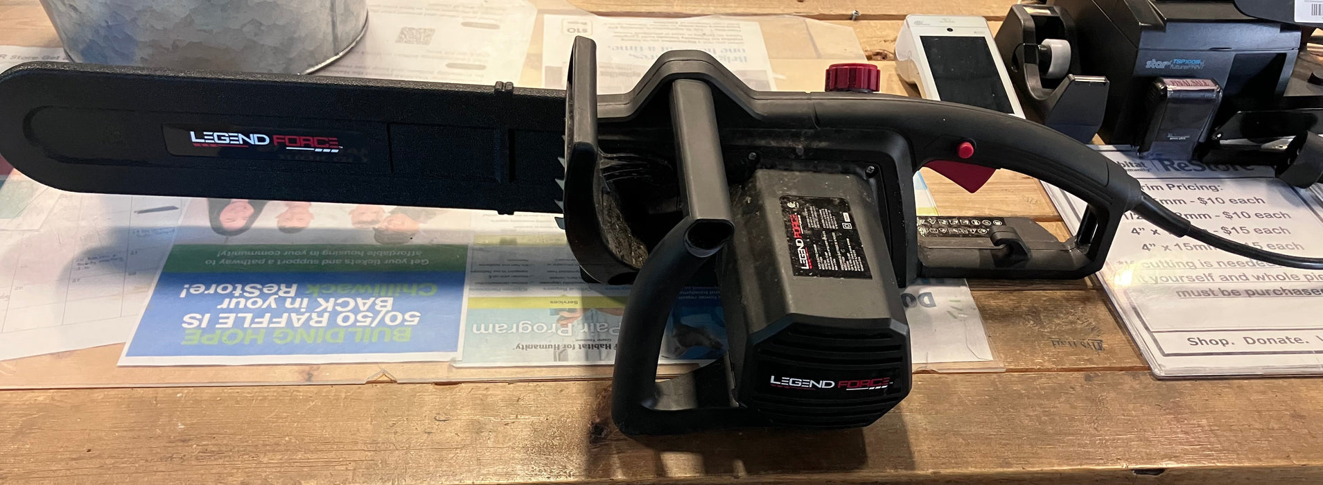 Legend Force 16-inch 12 Amp Corded Electric Chainsaw (Used)