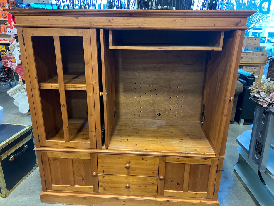 Pine TV Cabinet (used)