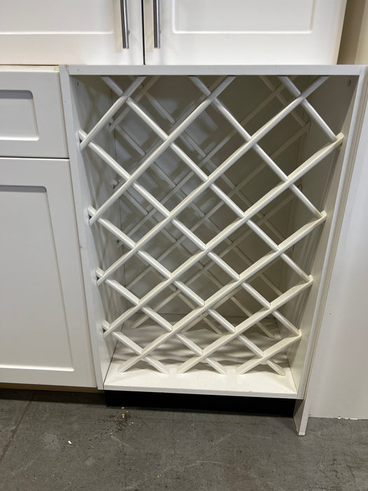 White 11-Piece Kitchen
