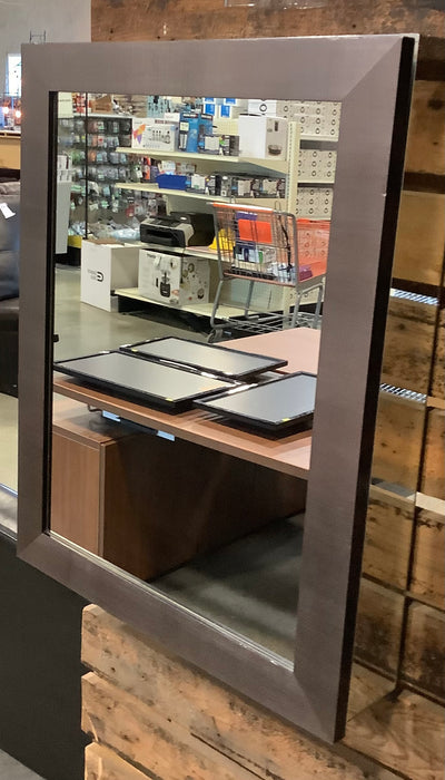 Glacier Bay 20-inch x 26 in Framed Aluminum Recessed or Surface-Mount Bathroom Medicine Cabinet in Coppered Pewter (Used)