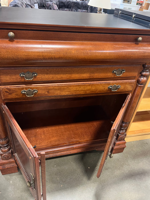 Antique Style Buffet/Bar Cabinet (Used)