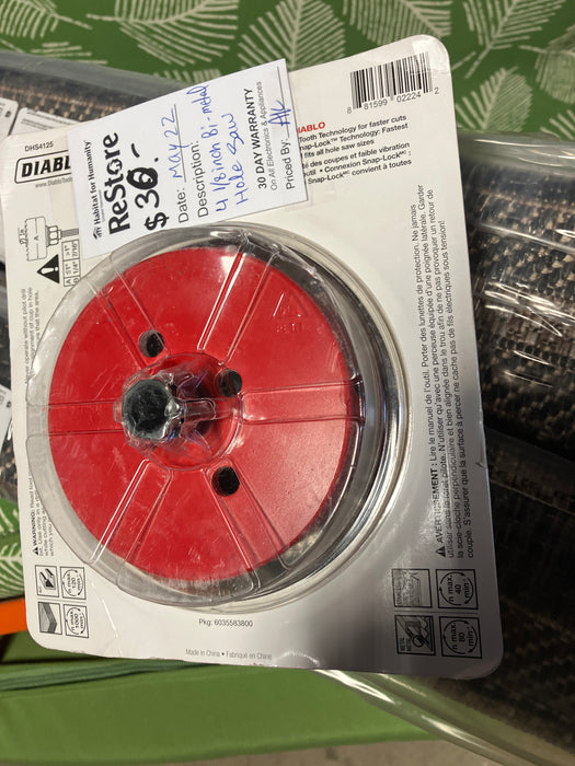 Diablo 4 1/8-Inch Bi-Metal Hole Saw with 2-3/8 in. Cutting Depth for Wood/Metal Cutting (used)