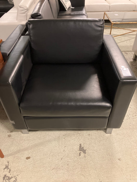 Black leather chair (used)