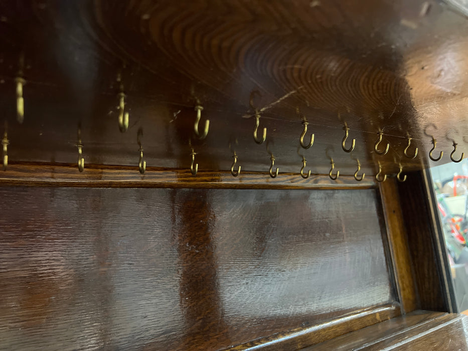 Antique Wooden Curio Cabinet with Claw Feet (used)