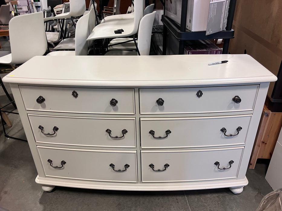 White Dresser (Used)