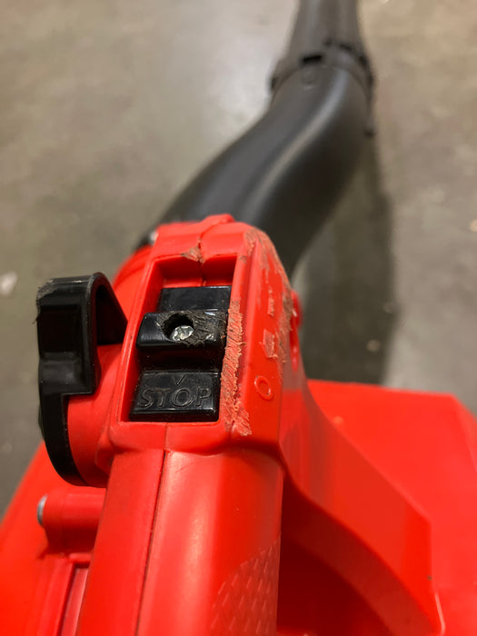 ECHO 170 MPH 453 CFM 25.4cc Gas Handheld Leaf Blower (Used)