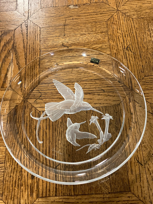 Etched Glass Hummingbird Plate( HOYA)