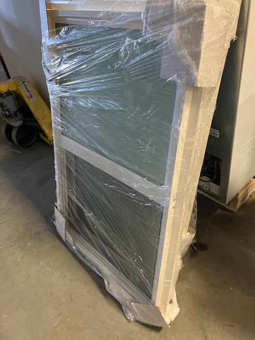 Single Hung window W2 (new)