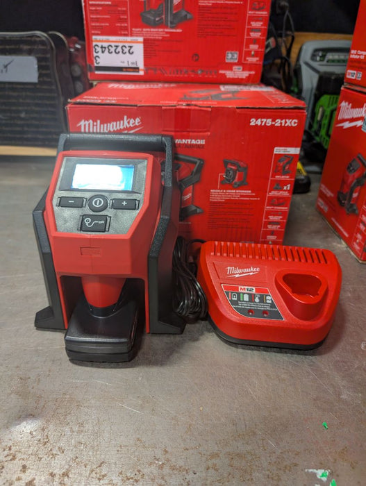Milwaukee Tool M12 12V Lithium-Ion Cordless Compact Inflator Kit W/ 4.0Ah Battery & Charger (new)